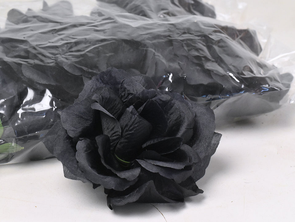 Rose D10cm Noir