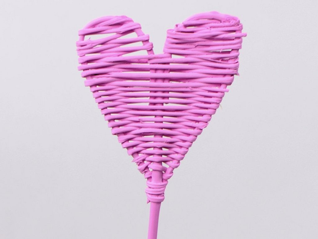 Coeur 8cm sur tige 50cm rose