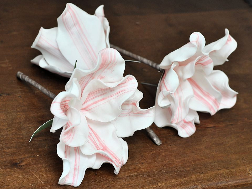 Fleur en mousse 18cm blanc/rose
