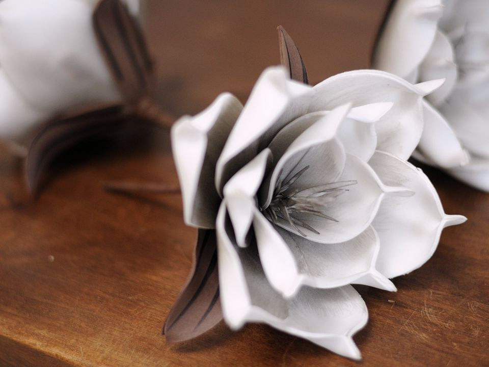 Fleur en mousse Blanc/Gris, D 16cm