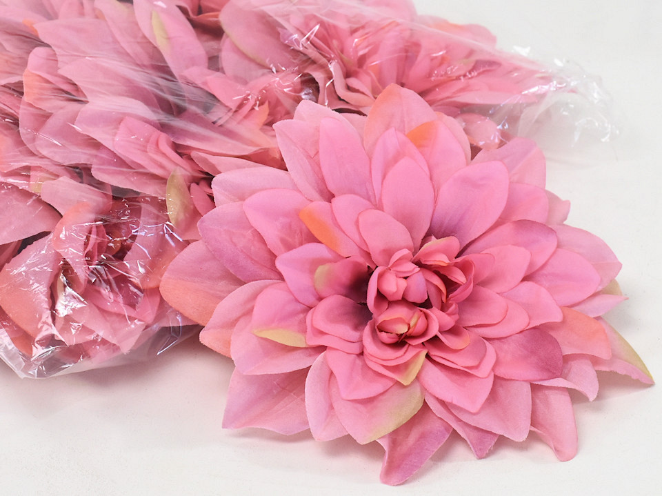 Dahlia Pastel Roze D20cm