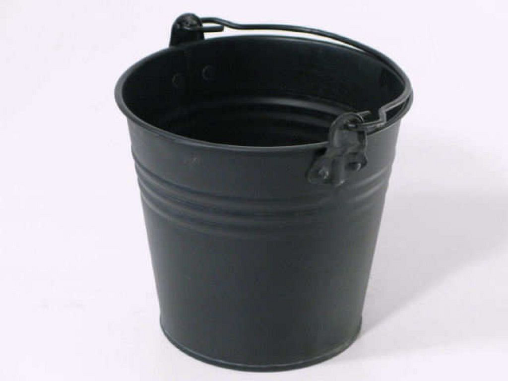 Bucket black 16cm