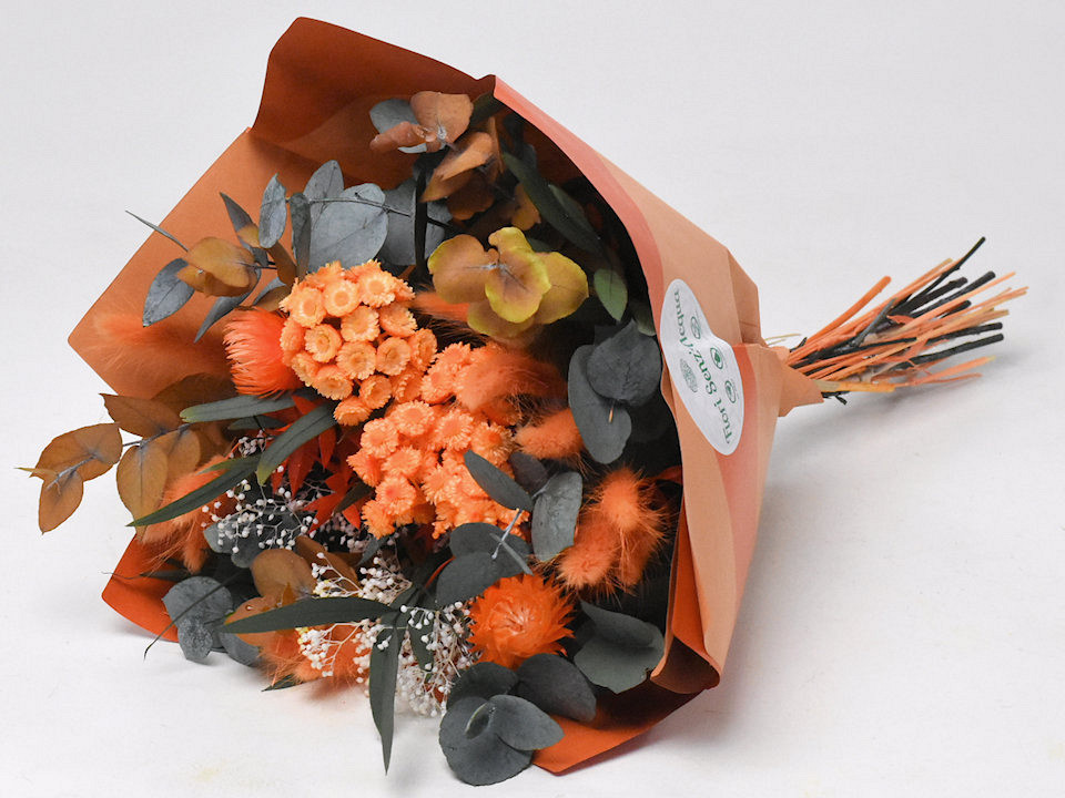 Trockenblumenstrauß Orange
