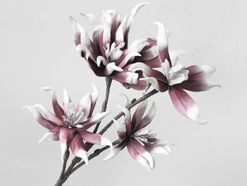 Blüte Schaumstoff Weiß/Aubergine 85cm