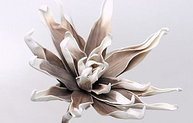 Blume Schaumstoff Weiß/Mocca, D 35cm