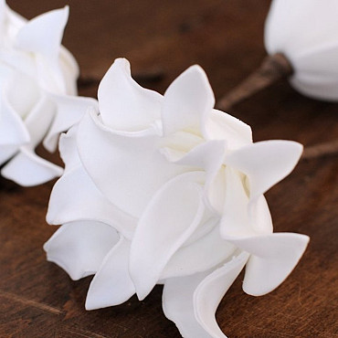 Foam flower 14cm white