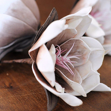 Foam Bloem Wit/Mocca, D 16cm