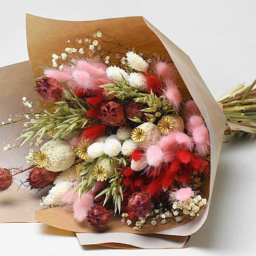 Dried Bouquet Valentine Red 45cm