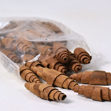 Cinnamon Croissant 6cm 20pcs.