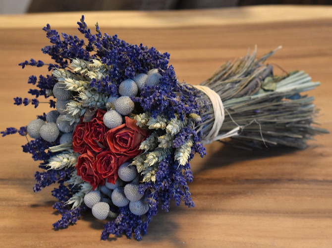 Dried Bouquet 30cm Lavender Rose 24cm