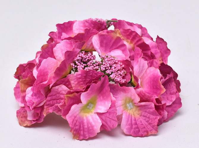 Hydrangea Head D16cm Fuchsia