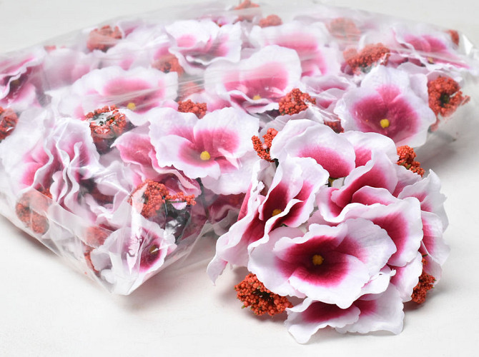 Hydrangea Head D14cm Burgundy White