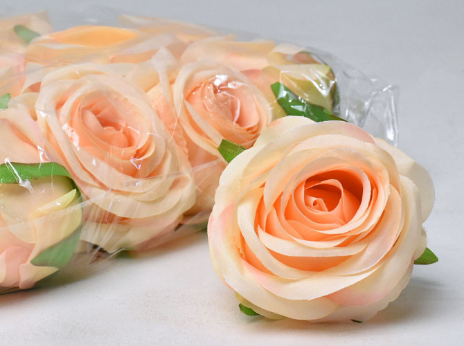 Rose D9cm Peach Orange 