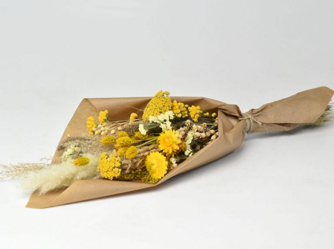 Dried Flower Bouquet Yellow Natural 60cm