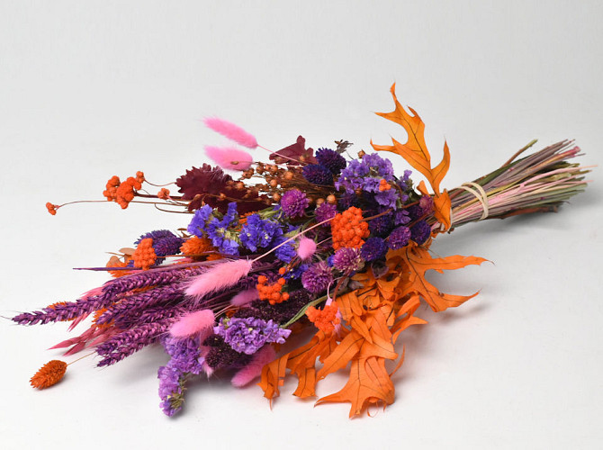 Flat Bouquet 60cm Purple Orange