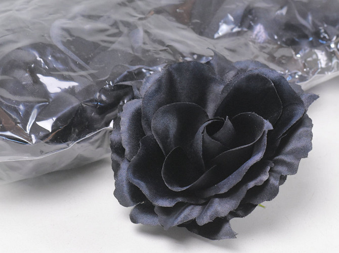 Rose Noir D11cm