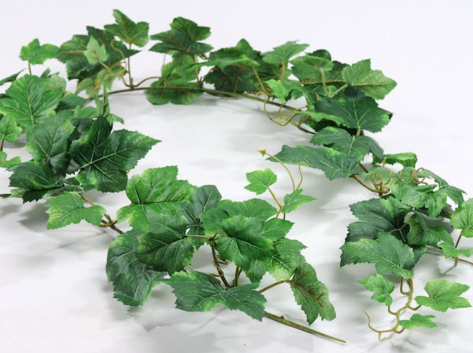 Garland Grape Leaves 150cm