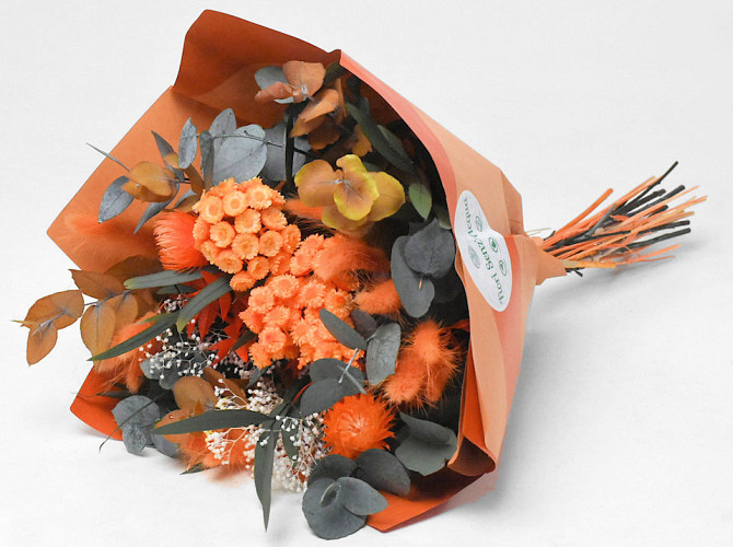 Trockenblumenstrauß Orange