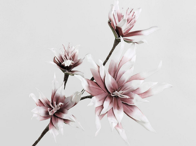 Foam Flower Spray White/Lilac 85cm