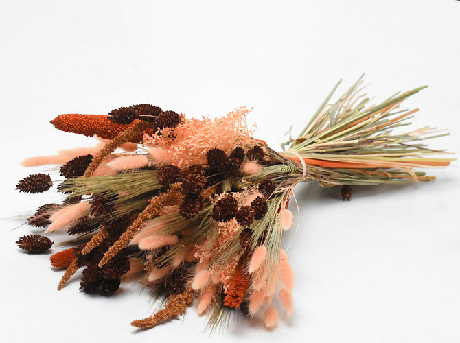 Dried Field Bouquet Peach/Orange 55cm