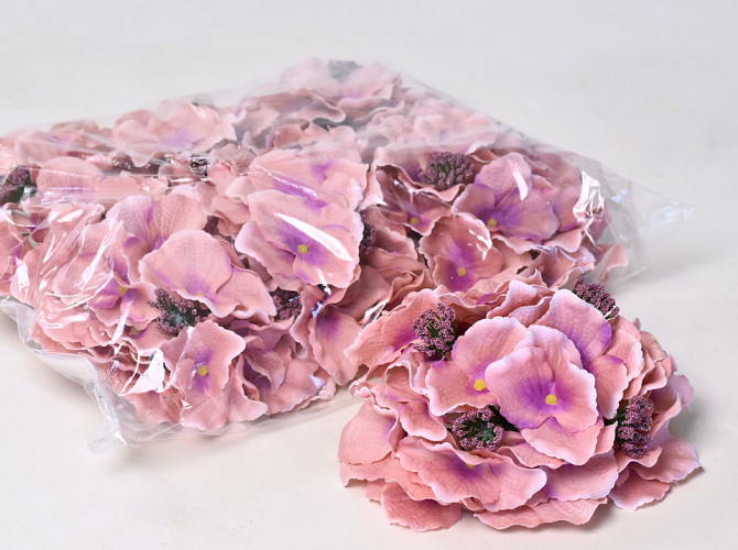 Hydrangea Head D18cm Pink